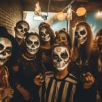 30 Family Halloween Costumes & Outfits for Parties - 34