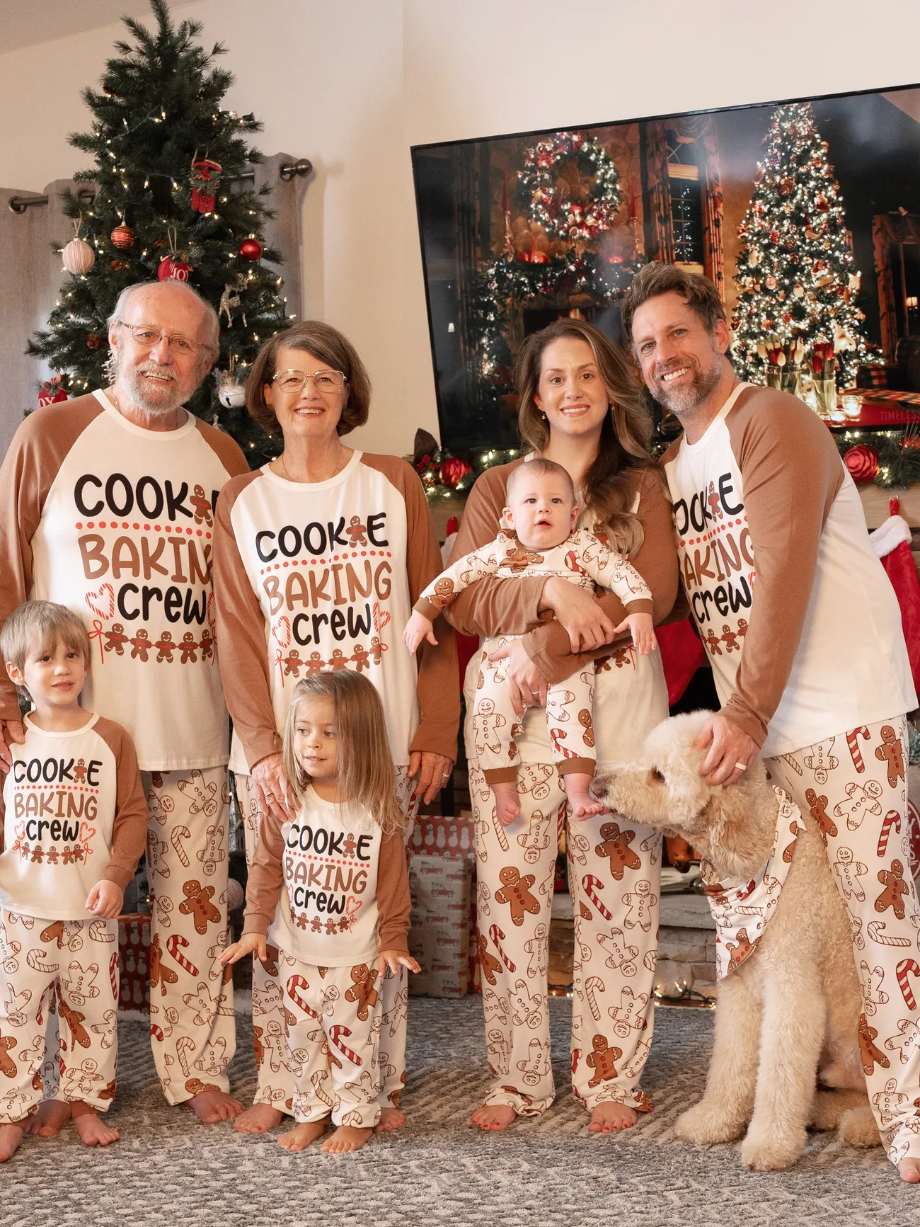 What To Wear For A Family Christmas Picture? - 2